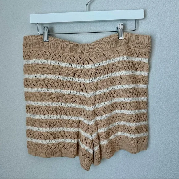 ☀️ New! AERIE Sweater Knit Striped Short - Picture 5 of 12